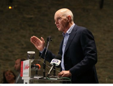 Τα βάζει με τους... «υπερπατριώτες» ο Γ.Παπανδρέου για τη πρόσκληση του Μ.Ακιντζί στη Σοσιαλιστική Διεθνή